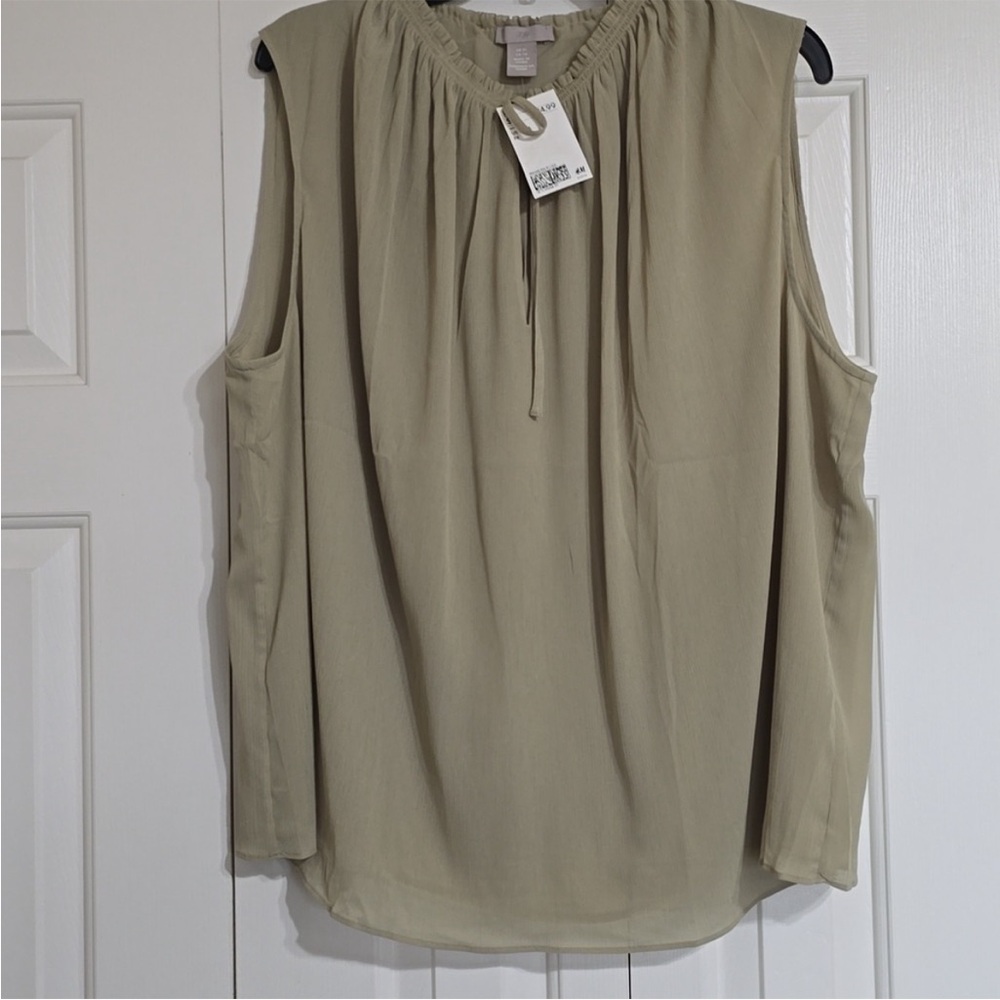 🆕️ H&M xl spring top
